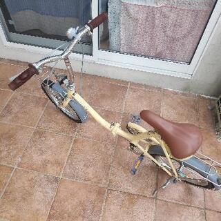 折りたたみ自転車　の画像