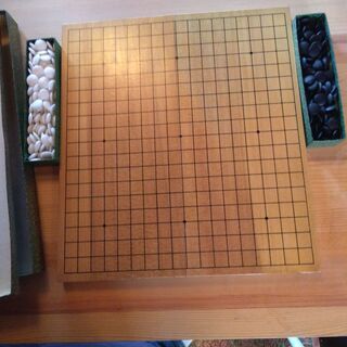 碁盤、碁石セット　10月3日取りに来られる方の画像