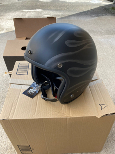 大幅値下げ！試着1度のみのほぼ未使用。Nikitor  フレイムスシルバー