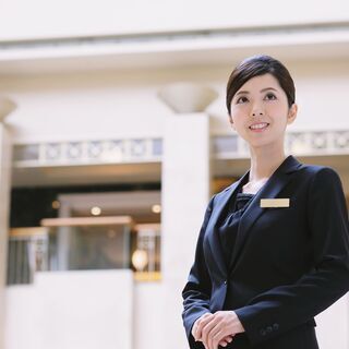 【土日祝時給約1,750円】ドイツ系高級輸入車ショールーム受付（...