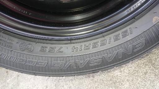 ダンロップ　タイヤ　新車外し　ホイールカバー付き