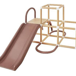 室内　ジャングルジムの画像