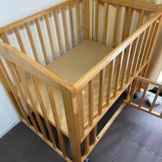 収納機能付き ベビーベッド 小さめサイズ