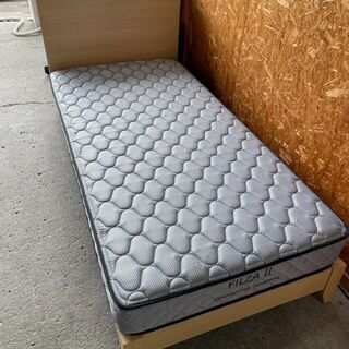 P0101　超美品　シングルベッド　マットレス付き