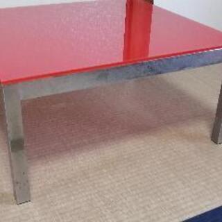 「そろそろ天寿を全うします」小さなガラステーブル　の画像