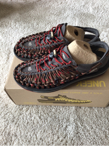 keen キーン　ユニックサンダル　27.0cm