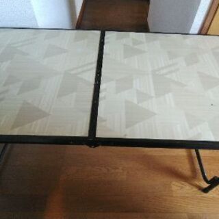 テーブルの画像