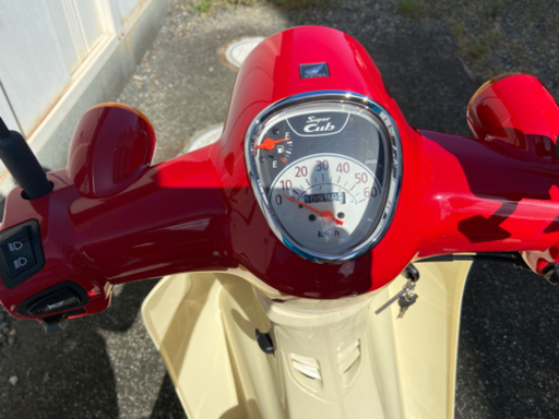 スーパーカブ 50cc 60周年モデル  走行かなり少なめ