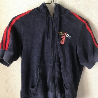 adidas タオル地のようなパーカー