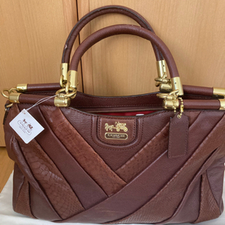 【新品】coachバックの画像