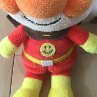 ぬいぐるみ  アンパンマン２点、白いプーさん、ミニーマウス、ビニール人形2点の画像