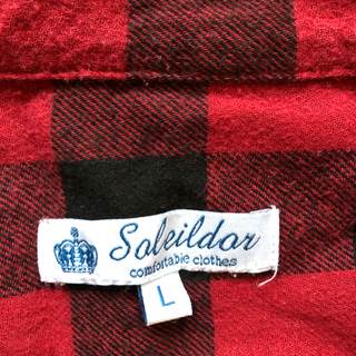 シャツ3枚セットおまけもう一枚付けます❗️お取引決まりました。ありがとうございます。の画像