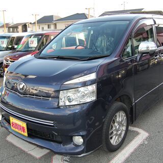 ☆自社ﾛｰﾝもok☆ｳﾞｫｸｼｰ煌Ⅱ！限定車！両側電動ｽﾗｲﾄﾞ...