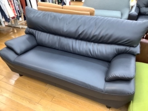 2.5人掛けソファー　ブラック　合皮　幅180cm 高さ92cm 奥行90cm