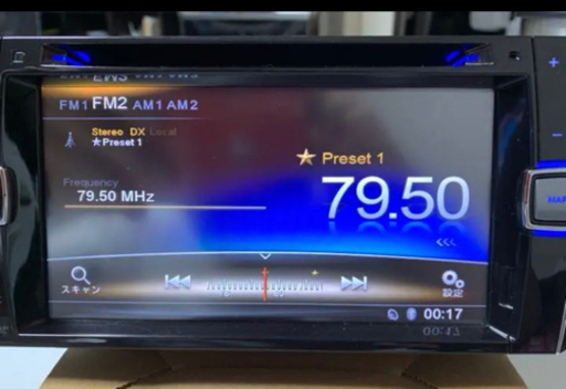 カーナビ　クラリオン　NX702W
