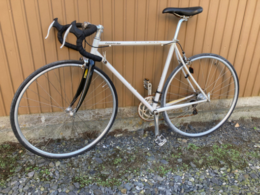 ロードバイク calamita due