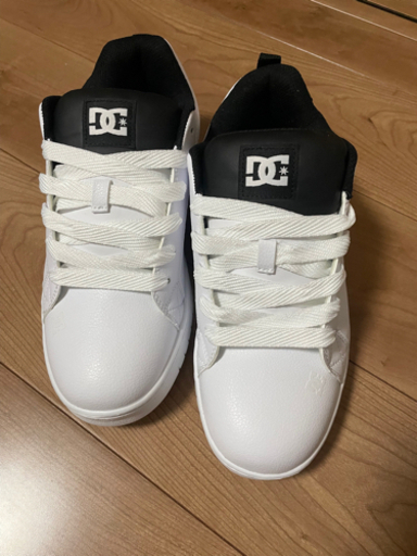 期間限定 早い者勝ち DC シューズ 27cm 未使用