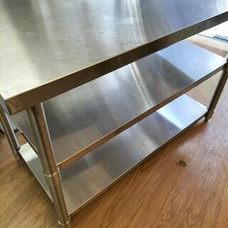 只今、商談中となっております。ステンレス 作業台 3段タイプ 業...