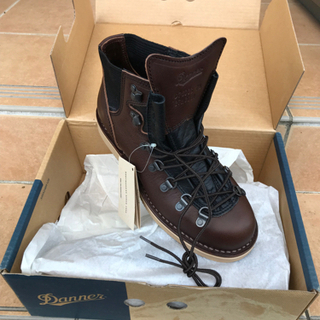 靴　ブーツ　DANNER ダナー　新品未使用　寄付