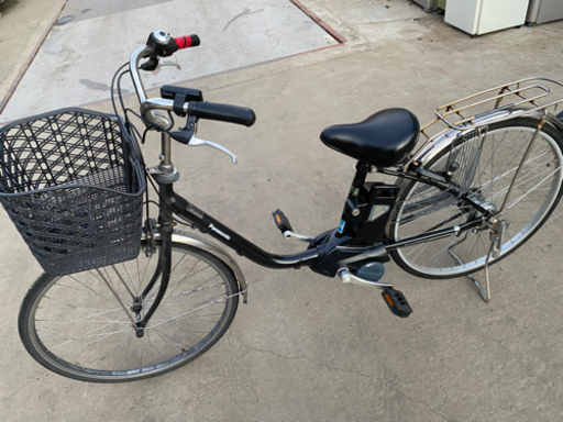 パナソニック電動自転車　充電器と8.9AHバッテリー付き