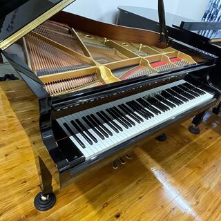 ほぼ新品！試弾大歓迎！中古ピアノ カワイ(KAWAI RX3) ...