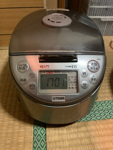 タイガー　IH炊飯器