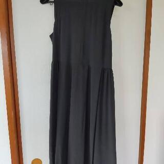 パーティドレス ブラック IENA サイズ38（日本の９号相当） クリーニング済みの画像