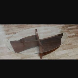 ガラスローテーブル