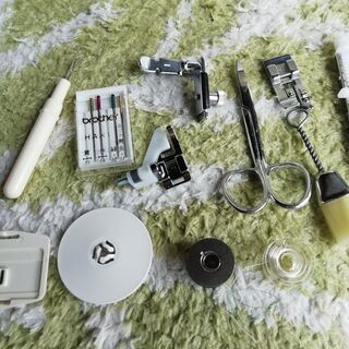 【値下げしました】ブラザー　ミシン　Ｌｉｓｅｒｅ　ZZ3-B590の画像