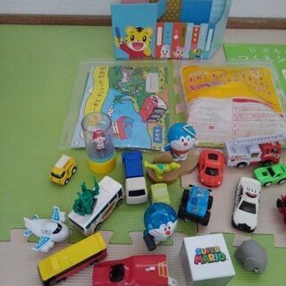 ミニカー、玩具、すごろくなどまとめて