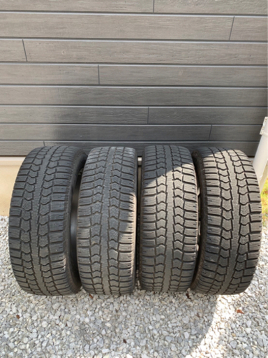 ピレリスタッドレス＆アルミ　205/55R/16インチ　5穴/100