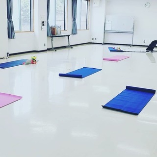 【アラサーからのボディメイククラス】の画像