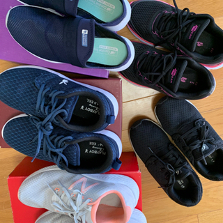 24.0㎝〜24.5㎝の婦人スニーカー3足ほぼ新品の画像