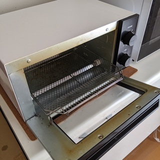 オーブントースター  COMFEE’  いっぺんにトースト4枚焼けちゃうの画像