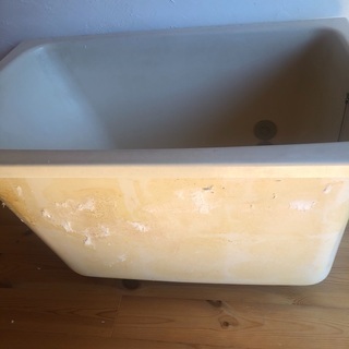 お取引き決まりました　浴槽　バスタブ　畑の水槽に使えますの画像