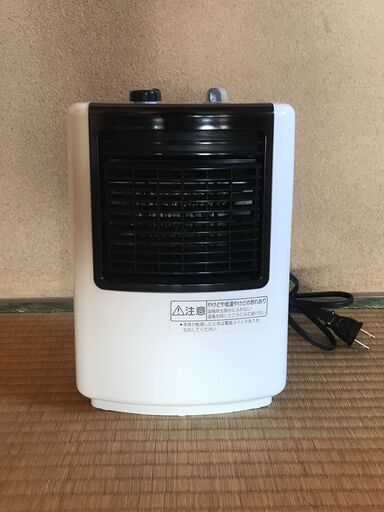 【現地引渡のみ、1/5まで】電気ファンヒーター FE-07U1W ナショナル (Panasonic)