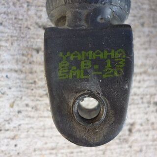 ヤマハ　シグナス１２５と思う。　純正リアサスペンション２本の画像