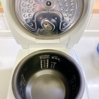 【取引中】MITSUBISHI 炭炊釜　炊飯器の画像