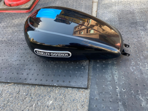 ハーレーダビッドソン純正タンク