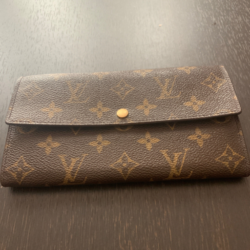ルイビトン財布。来週土曜日取りに来れる方