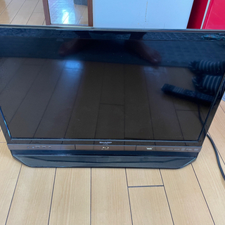 AQUOS 液晶24インチカラーテレビ　Blu-ray内蔵