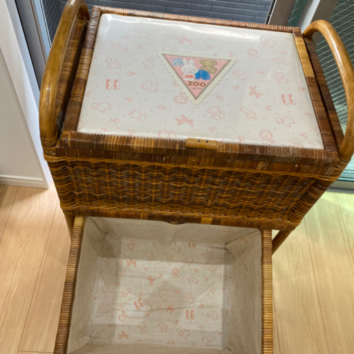 北欧家具木製ミッフィーベビー用品玩具ケース1,000円で譲ります！