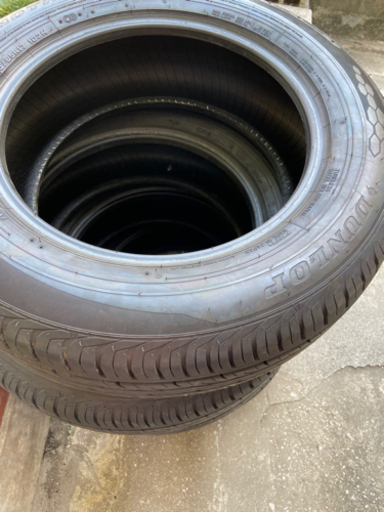 タイヤ　ダンロップ　4本