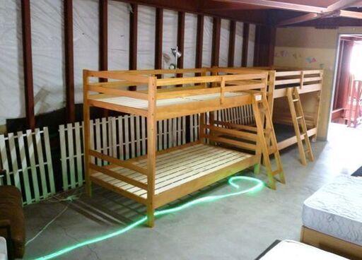 ニトリ 2段ベッド ハイベッド ハシゴ付き スノコ板 幅202.5×奥102×高136cm 苫小牧西店