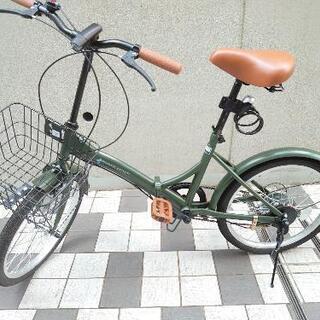 【ほぼ新品】折り畳み自転車　シマノ6段変速、カゴ、ライト、カギ付き
