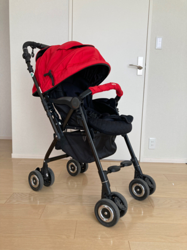 アップリカ　ベビーカー　ソラリア