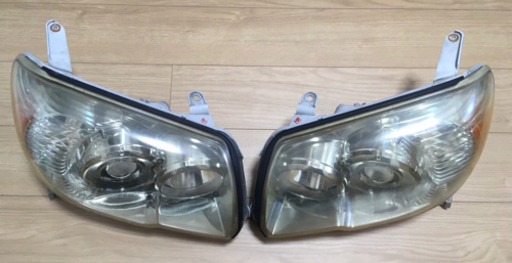 【純正品】ハイラックスサーフヘッドライト