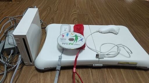Wii 本体　リモコンmotion+　Wiiボード　Wiifit+