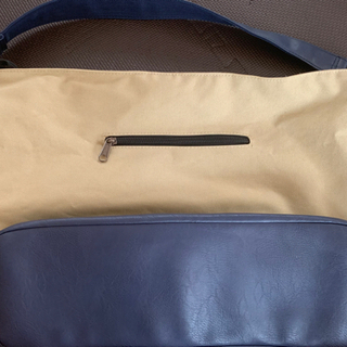ショルダーバックの画像