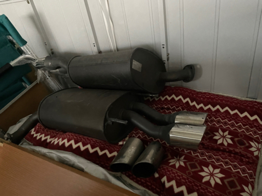 クラウン210系　モデリスタマフラー